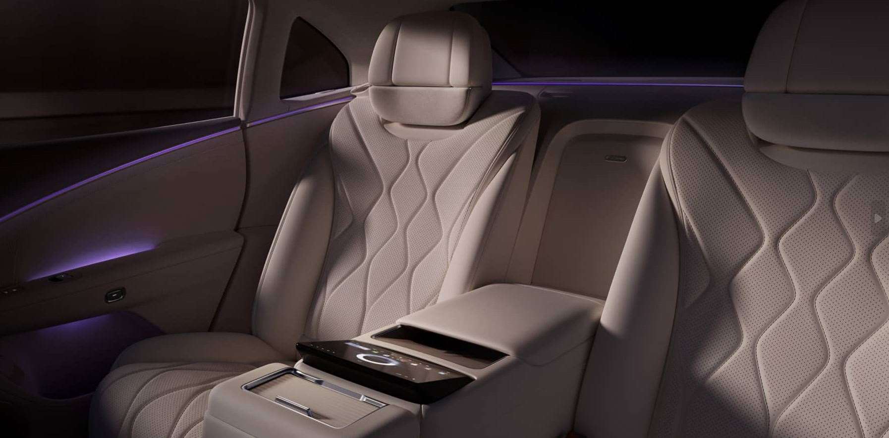 تعرف على جي اي سي هايبتك A800 الهجينة المتطورة بتقنيات هواوي و مستوى قيادة ذاتية L3 6 تعرف على جي اي سي هايبتك A800 الهجينة المتطورة بتقنيات هواوي و مستوى قيادة ذاتية L3 - عرب اوتو هب