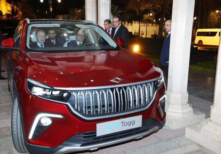 تعرف على مواصفات توج T10X الهدية الفاخرة من أردوغان للرئيس السيسي