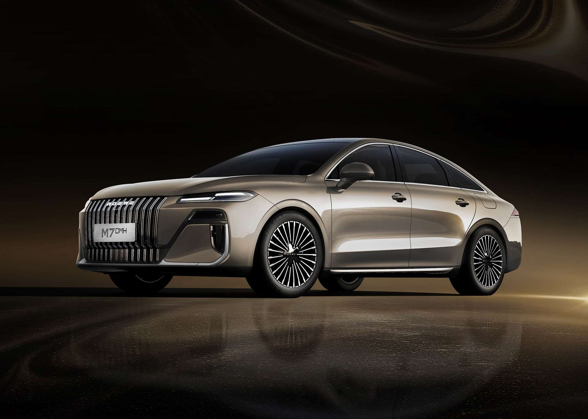 رووي M7 DMH الهجينة من سايك بمدى 2050 كم وتجهيزات ذكية بسعر اقتصادي 1 رووي M7 DMH الهجينة من سايك بمدى 2050 كم وتجهيزات ذكية بسعر اقتصادي - عرب اوتو هب