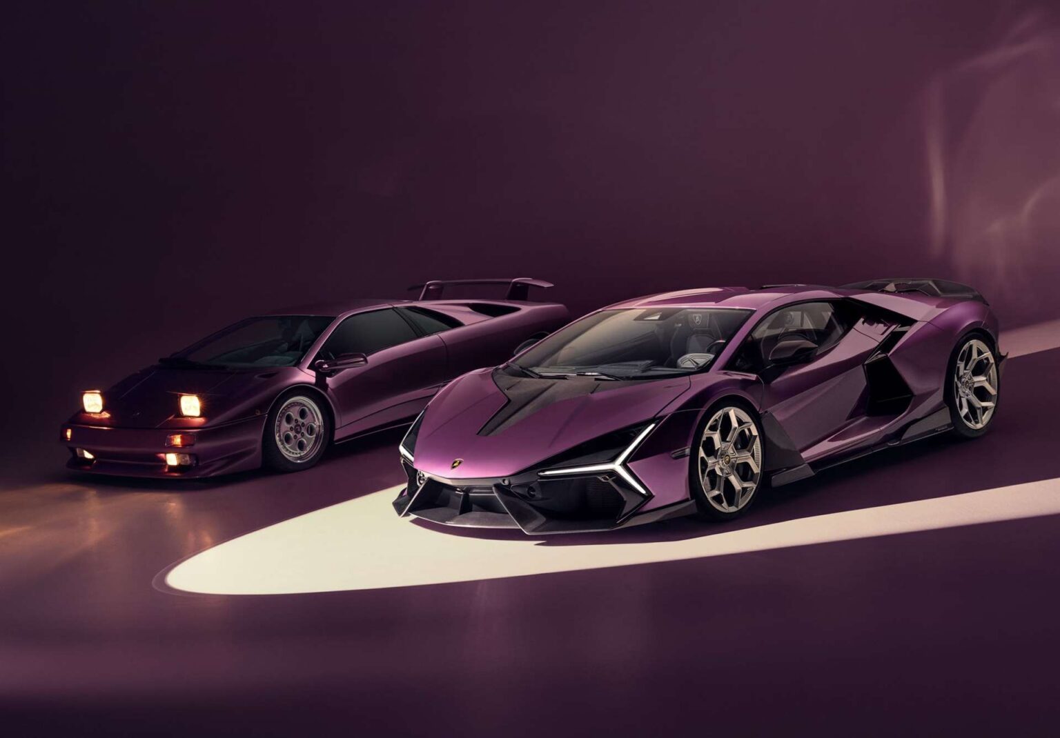 نوفيتيك تطلق وحش الأداء الخارق لامبورجيني Revuelto بقوة 1048 حصان و تصميم كربوني شرس يسرق الأنظار - عرب اوتو هب