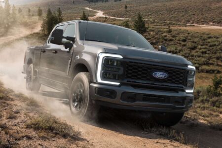 فورد سوبر ديوتي 2027 تظهر بتحديثات ذكية بطلب من العملاء لتصبح أقوى شاحنة عمل في فئتها - عرب اوتو هب