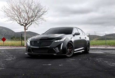 كاديلاك CT5-V بلاكوينج المعدلة مزيج داكن من الكربون و البرونز الساتان بقوة أمريكية لا تقاوم - عرب اوتو هب