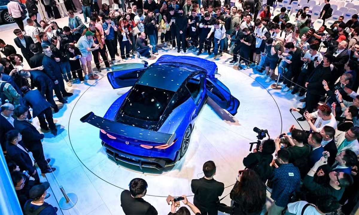 تستعد العلامة الفاخرة دينزا التابعة لشركة بي واي دي لإحداث ضجة كبيرة في عالم السيارات الرياضية 5 تستعد العلامة الفاخرة دينزا التابعة لشركة بي واي دي لإحداث ضجة كبيرة في عالم السيارات الرياضية - عرب اوتو هب