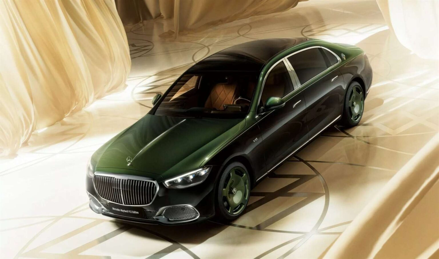 مرسيدس مايباخ S680 V12 إصدار خاص عندما يجتمع الفخامة الألمانية مع الأسطورة الكلاسيكية - عرب اوتو هب