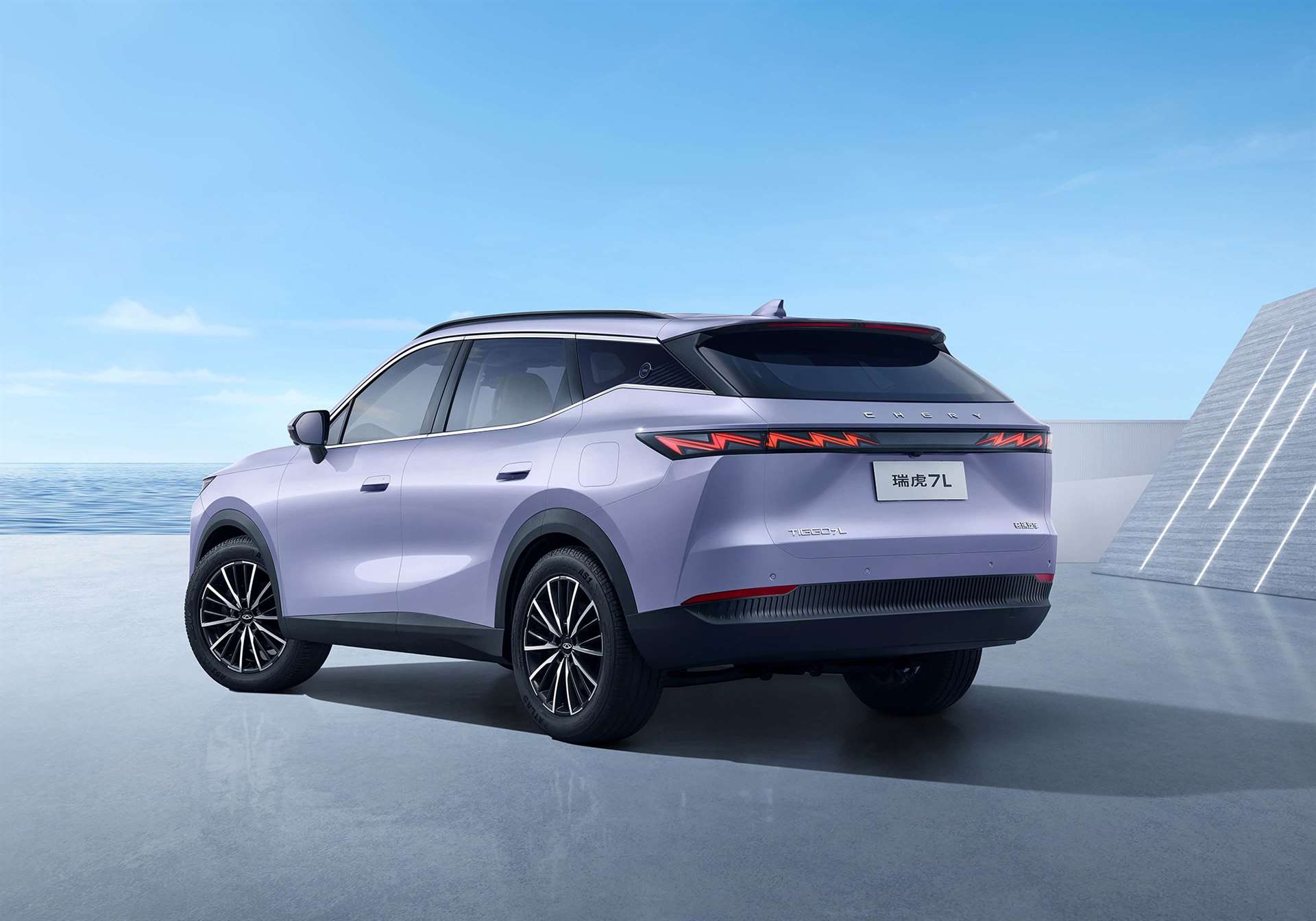 شيري تيجو 7L 2026 الجديدة كليًا بقوة محرك تيربو و أداء مذهل و تصميم SUV عصري يخطف الأنظار 4 شيري تيجو 7L 2026 الجديدة كليًا بقوة محرك تيربو و أداء مذهل و تصميم SUV عصري يخطف الأنظار - عرب اوتو هب