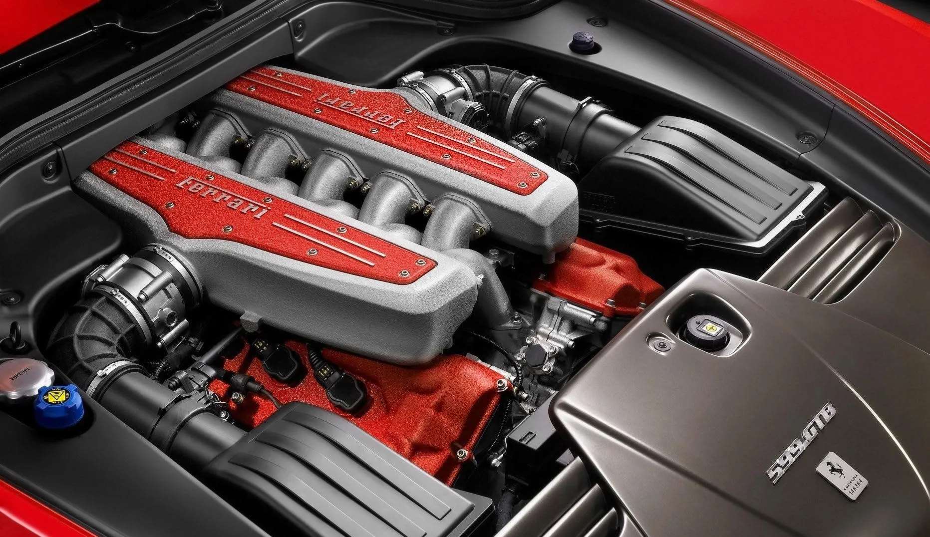 محرك فيراري V12 التكنولوجيا الكاملة سر القوة الأسطورية في عالم السيارات الخارقة 6 محرك فيراري V12 التكنولوجيا الكاملة سر القوة الأسطورية في عالم السيارات الخارقة - عرب اوتو هب