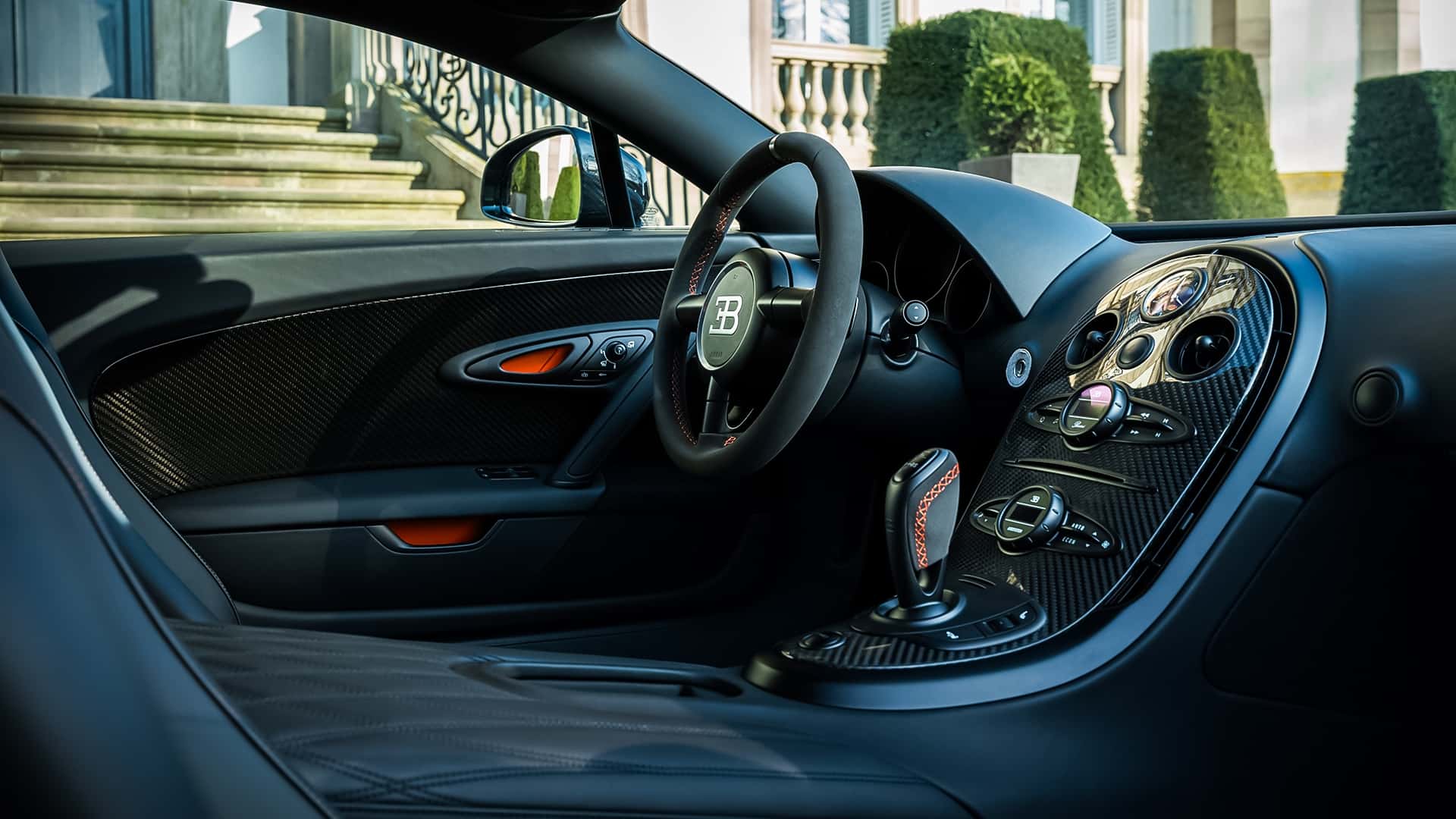 بوجاتي تعيد الحياة إلى نموذج فيرون التجريبي الذي مهد الطريق لتحطيم الرقم القياسي للسرعة 4 بوجاتي تعيد الحياة إلى نموذج فيرون التجريبي الذي مهد الطريق لتحطيم الرقم القياسي للسرعة - عرب اوتو هب