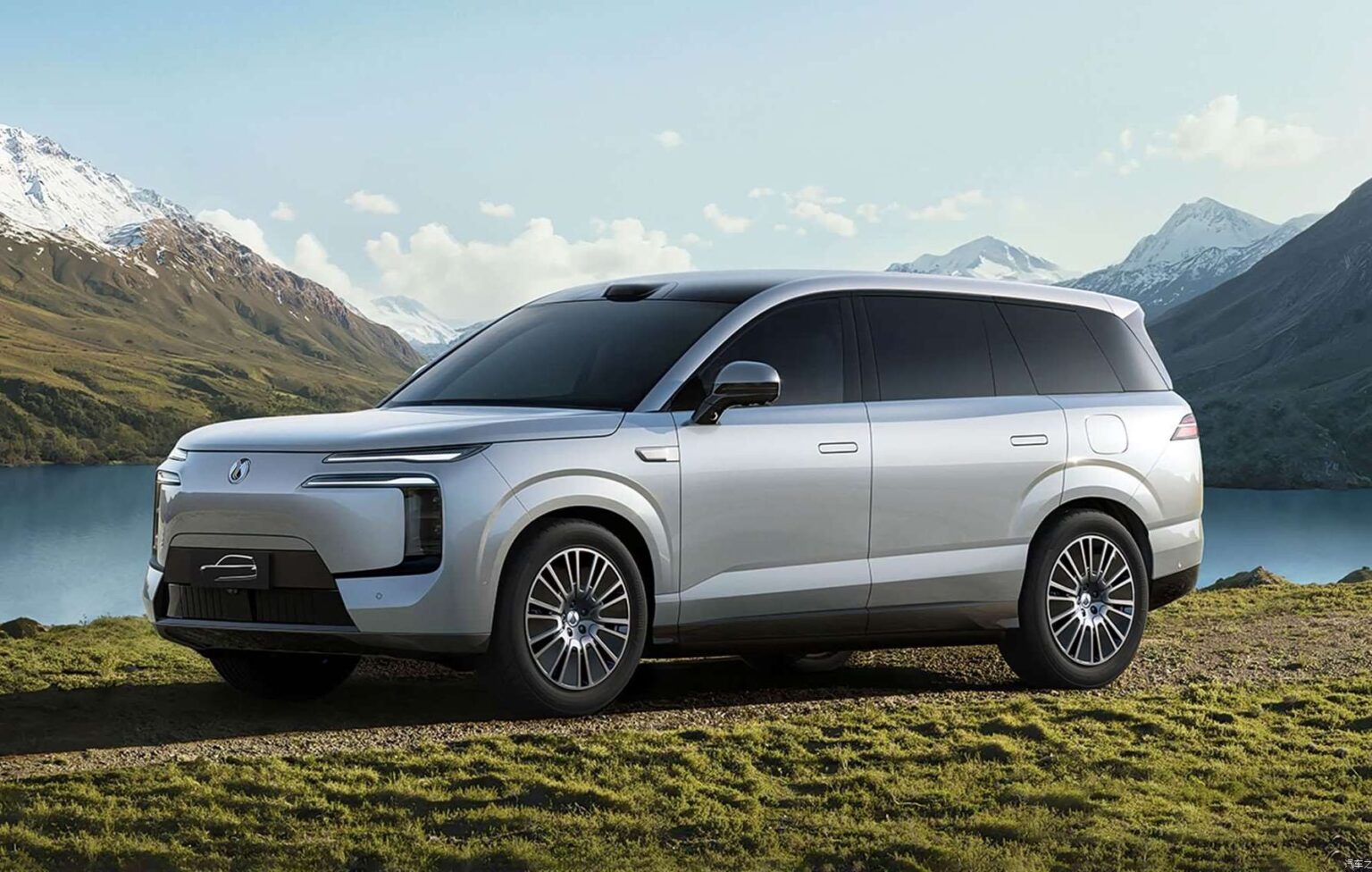 دينزا N8L الجديدة من بي واي دي وحش هجيني فخم ببطارية قوية و سرعة شحن خاطفة دينزا N8L الجديدة من بي واي دي وحش هجيني فخم ببطارية قوية و سرعة شحن خاطفة - عرب اوتو هب