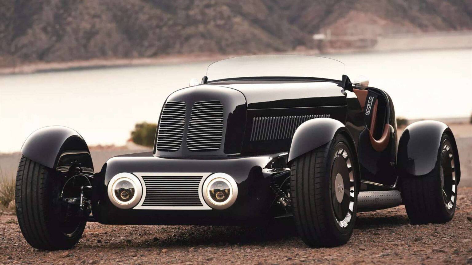 فورد SP40 Restomod تحفة حديثة تعيد روح فورد سبيدستر 1934 إلى الحياة - عرب اوتو هب