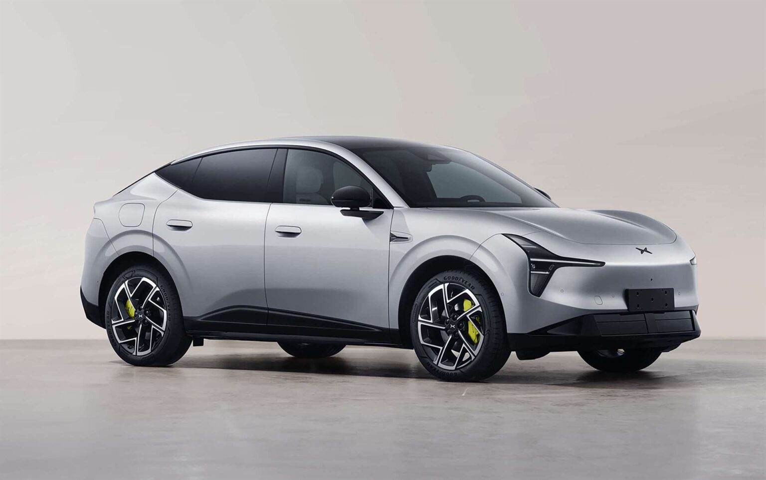 اكس بينج Mona L03 أول سيارة SUV من سلسلة Mona الاقتصادية - عرب اوتو هب