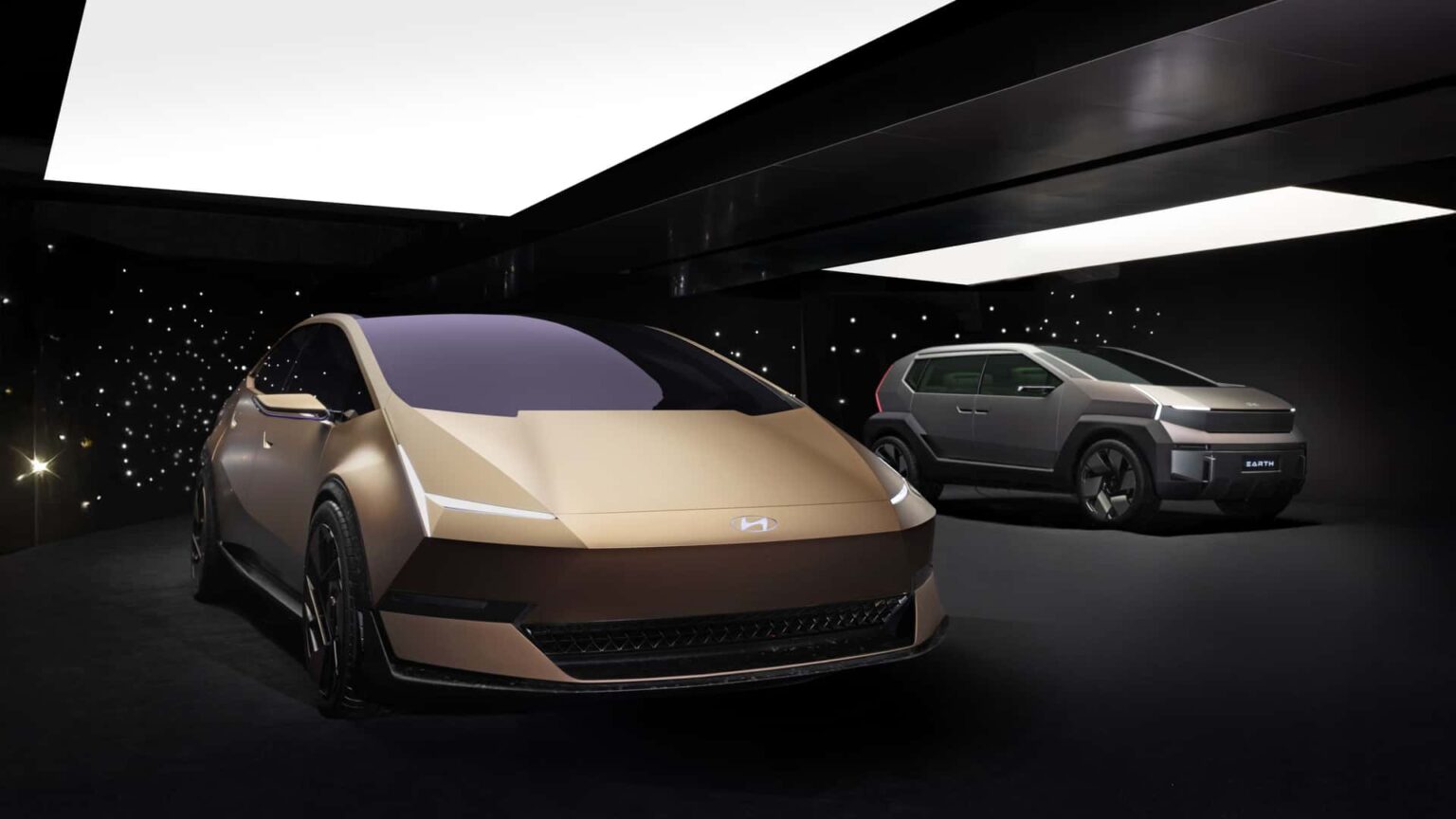 هيونداي Ioniq Venus و Ioniq Earth الاختبارية بتصميم كوني جديد للسوق الصيني - عرب اوتو هب