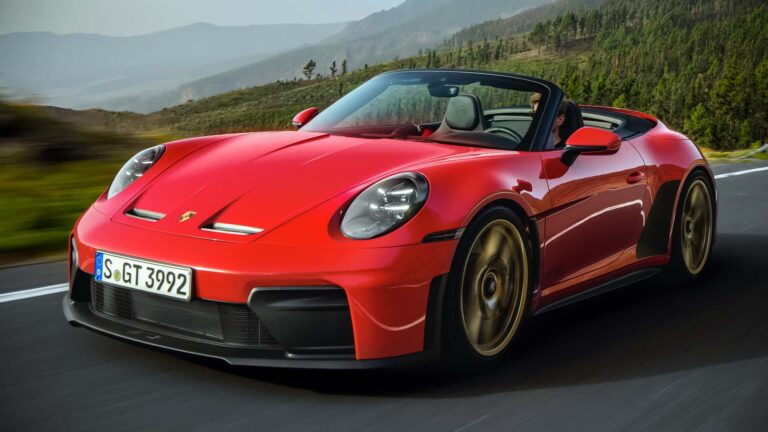بورشه 911 GT3 S/C أول سيارة GT3 مكشوفة بناقل حركة يدوي فقط