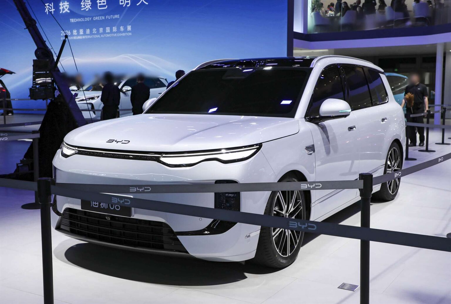 بي واي دي سيلون 08 وحش كهربائي جديد بقوة 643 حصان و مدى يصل إلى 900 كم - عرب اوتو هب