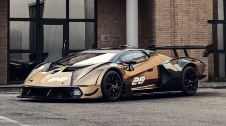 لامبورجيني ايسينزا SCV12 وحش الحلبات الذي لا يعرف الطرق العامة بالمزاد بسعر يقارب 2 مليون دولار - عرب اوتو هب