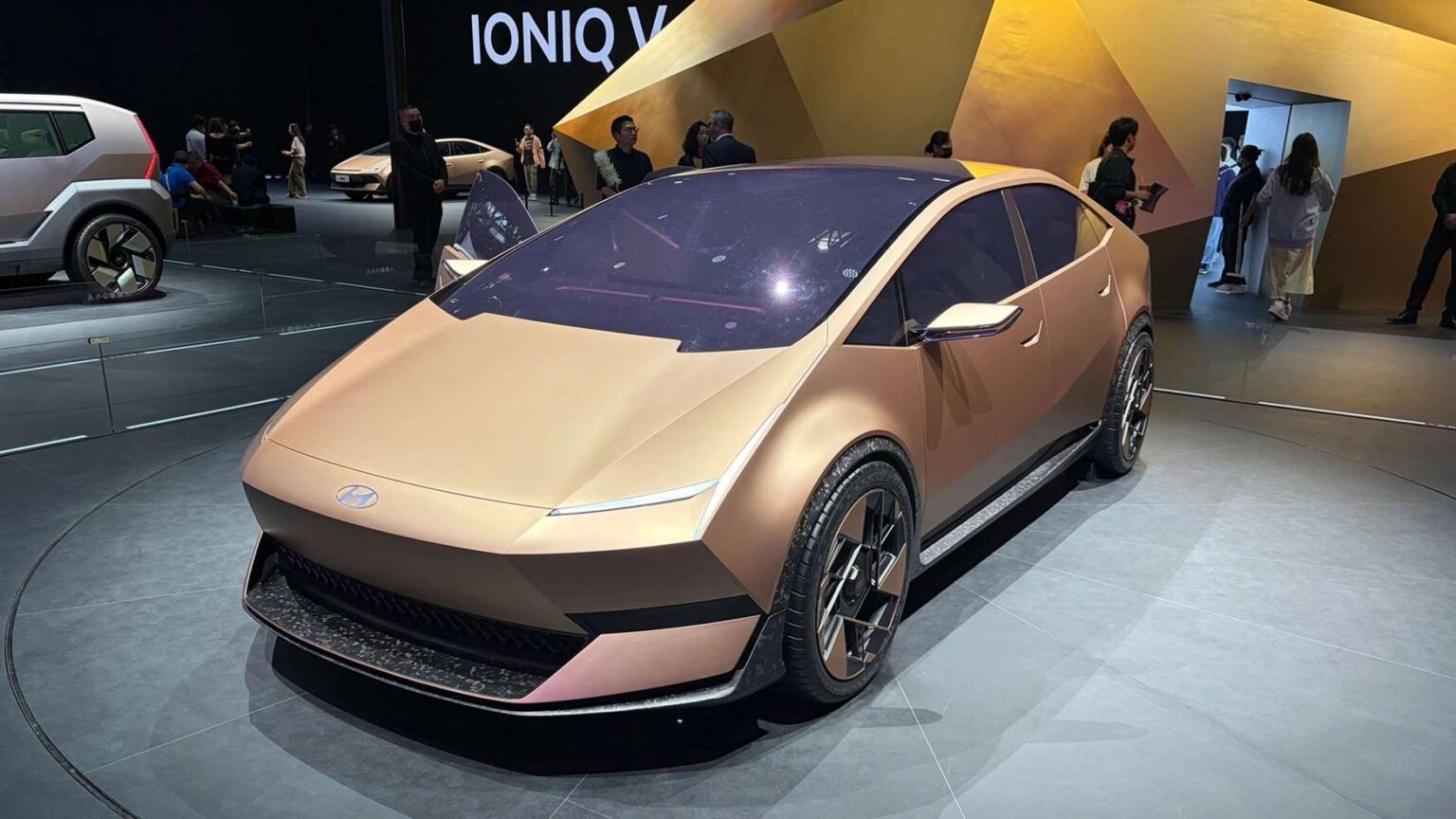 هيونداي Ioniq V في معرض بكين 2026 و بداية عصر جديد للسيارات الكهربائية في الصين - عرب اوتو هب
