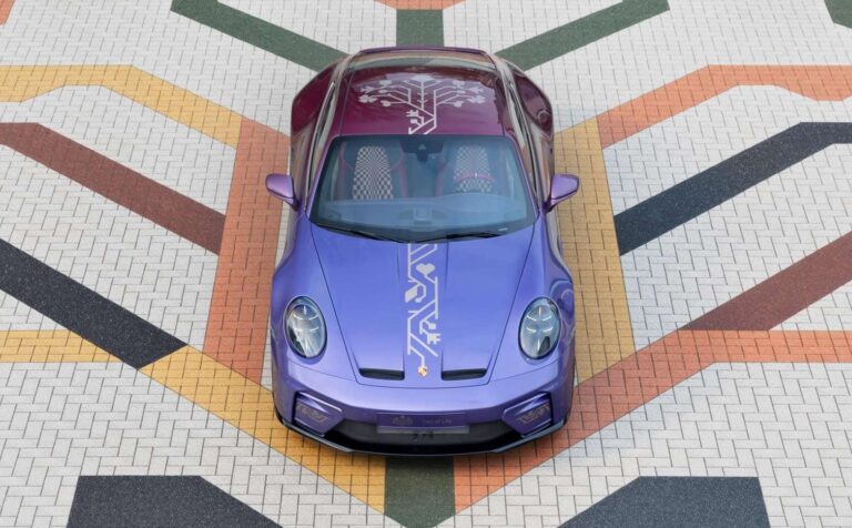 بورشه 911 GT3 Touring شجرة الحياة تحفة فنية تحتفي بتراث مولدوفا في إصدار فريد من نوعه