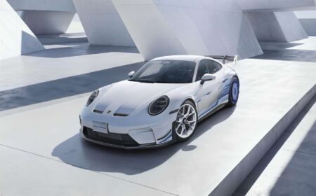 بورشه 911 GT3 Artisan Edition نسخة فريدة مخصصة لليابان تدمج بين الفخامة الألمانية و روح الحرف اليابانية - عرب اوتو هب