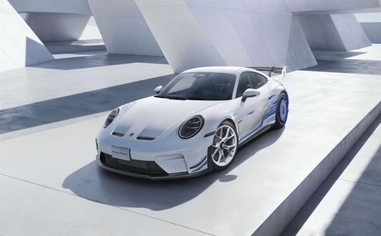بورشه 911 GT3 Artisan Edition نسخة فريدة مخصصة لليابان تدمج بين الفخامة الألمانية و روح الحرف اليابانية