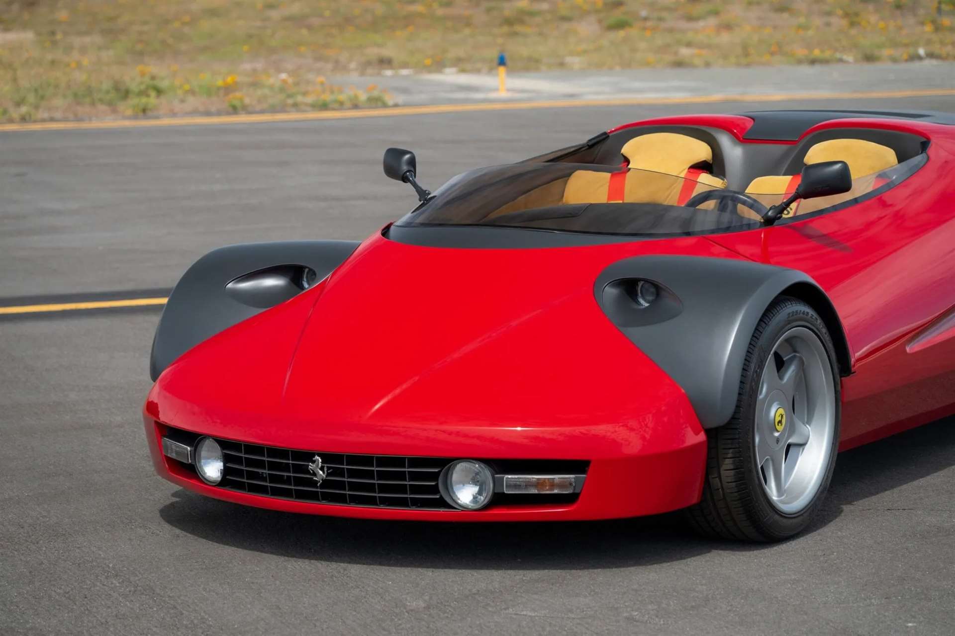 فيراري كونسيسو 1993 السيارة التي لن تصدق أنها فيراري بوزن أخف من مازدا MX-5 و تعود إلى دائرة الأضواء 1 فيراري كونسيسو 1993 السيارة التي لن تصدق أنها فيراري بوزن أخف من مازدا MX-5 و تعود إلى دائرة الأضواء - عرب اوتو هب