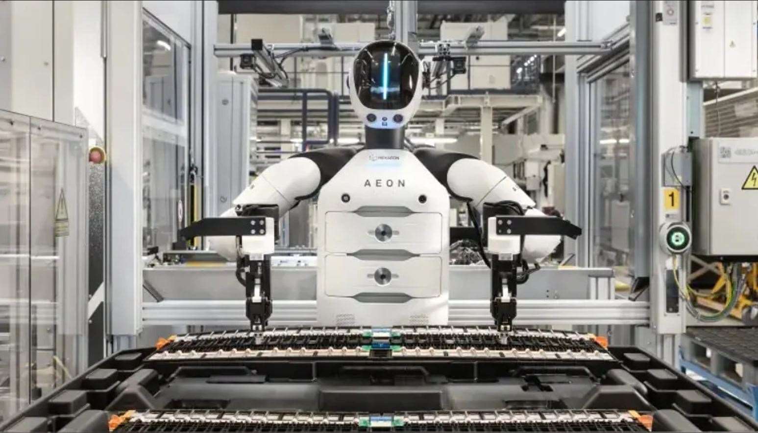 بي إم دبليو تعلن خفض 8000 وظيفة عالميًا لمواجهة المنافسة الصينية و تراجع أرباحها في الصين 3 بي إم دبليو تعلن خفض 8000 وظيفة عالميًا لمواجهة المنافسة الصينية و تراجع أرباحها في الصين - عرب اوتو هب