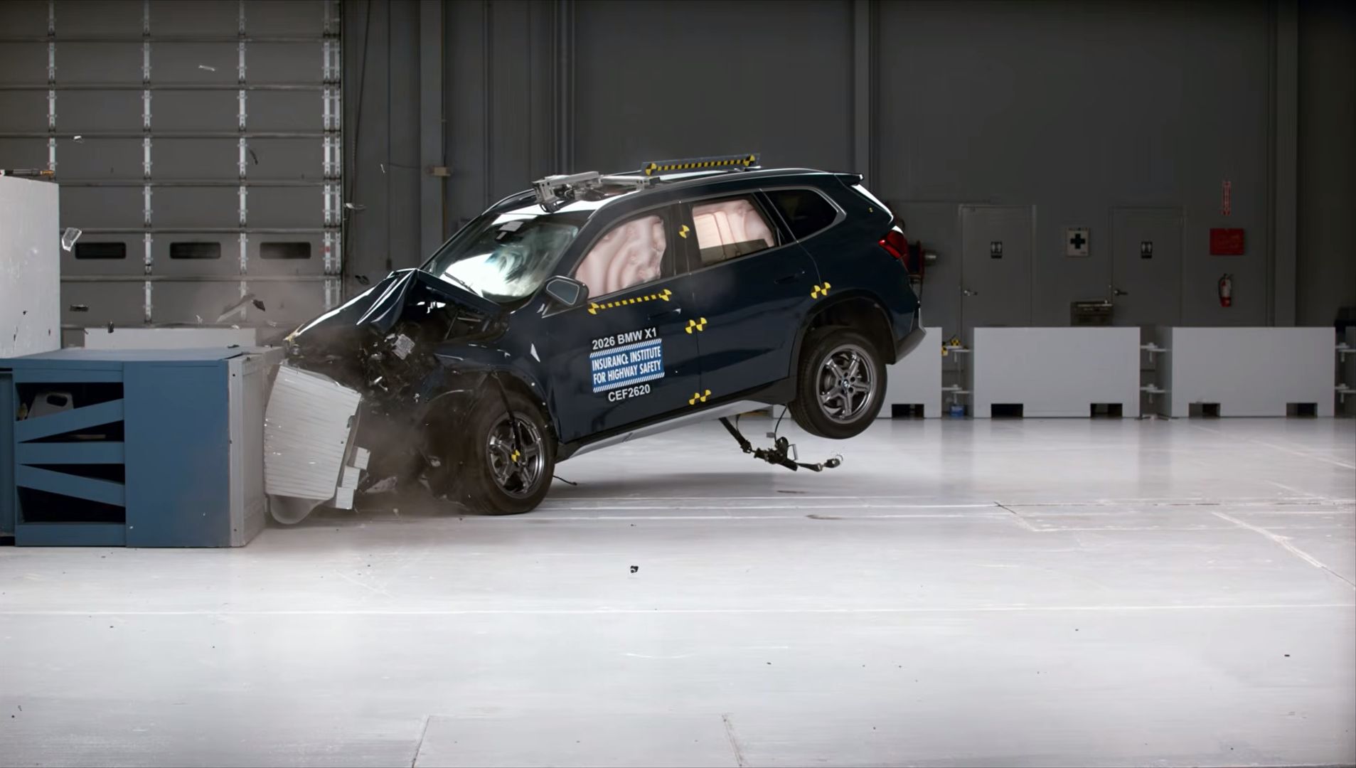 بي إم دبليو X1 موديل 2026 تحصد أعلى تصنيف سلامة Top Safety Pick+ رغم بعض الملاحظات 3 بي إم دبليو X1 موديل 2026 تحصد أعلى تصنيف سلامة Top Safety Pick+ رغم بعض الملاحظات - عرب اوتو هب