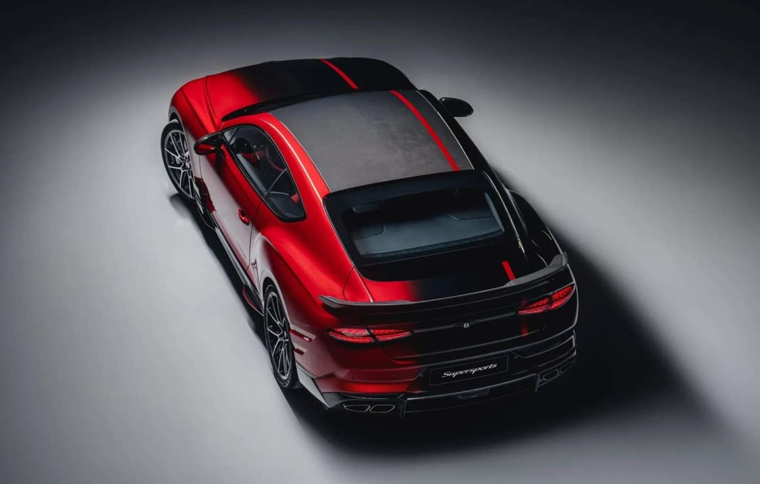 بنتلي Supersports بطلاء ثوري مستوحى من مانصوري بتصميم غير مسبوق من مولينر 5 بنتلي Supersports بطلاء ثوري مستوحى من مانصوري بتصميم غير مسبوق من مولينر - عرب اوتو هب