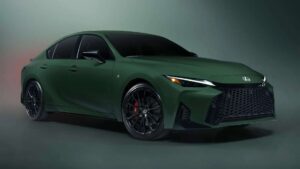لكزس IS 350 موديل 2027 سيدان رياضية بمحرك V6 طبيعي التنفس بإصدار أخضر نادر - عرب اوتو هب