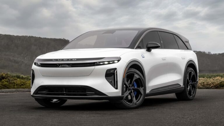 لوسيد Gravity GT-S بقوة 1070 حصانًا تحول SUV عائلية إلى صاروخ كهربائي