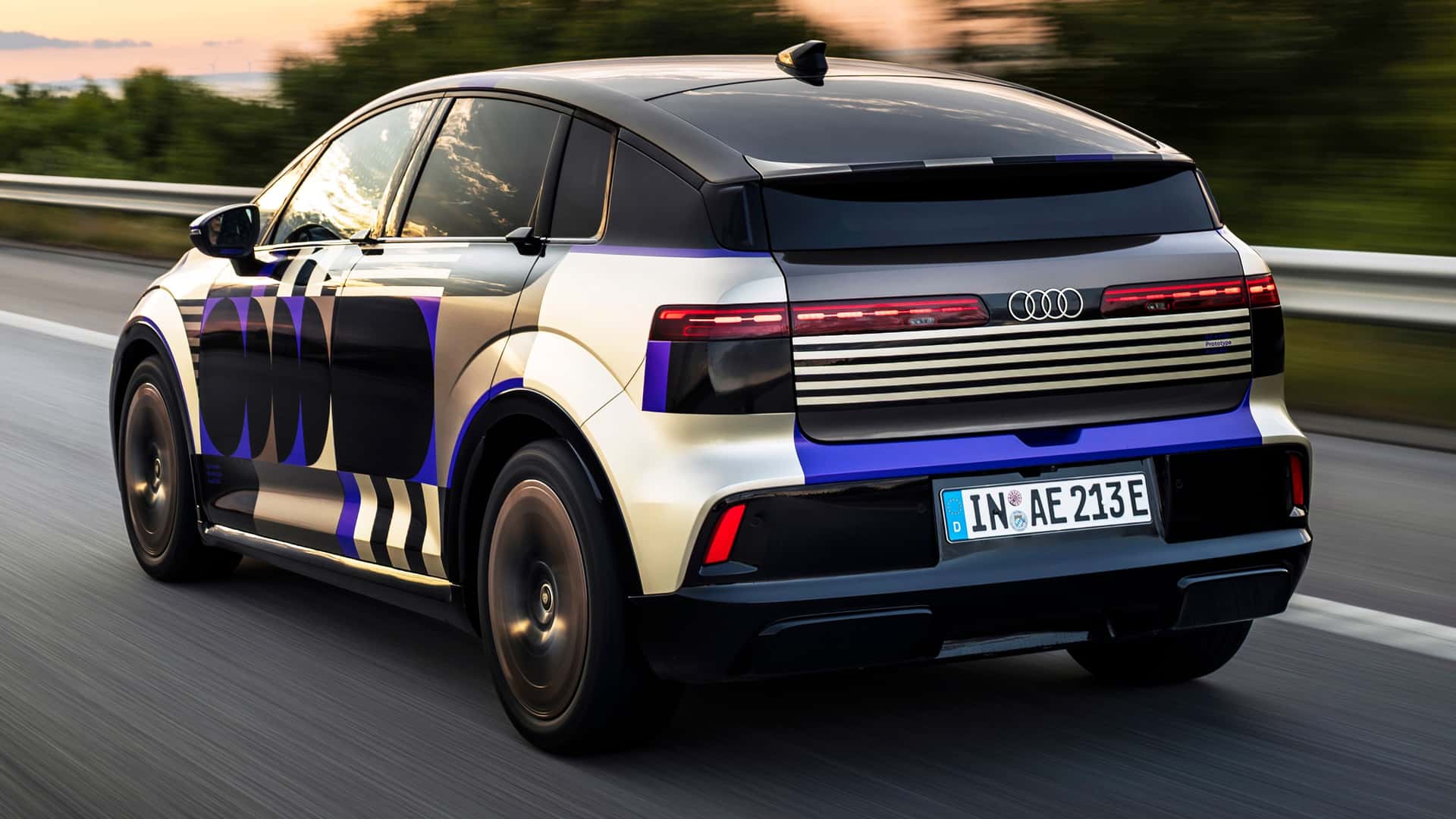 أودي A2 E-Tron الجديدة تعود لإحياء اسم A2 الشهير من جديد في صورة سيارة كهربائية بالكامل 6 أودي A2 E-Tron الجديدة تعود لإحياء اسم A2 الشهير من جديد في صورة سيارة كهربائية بالكامل - عرب اوتو هب