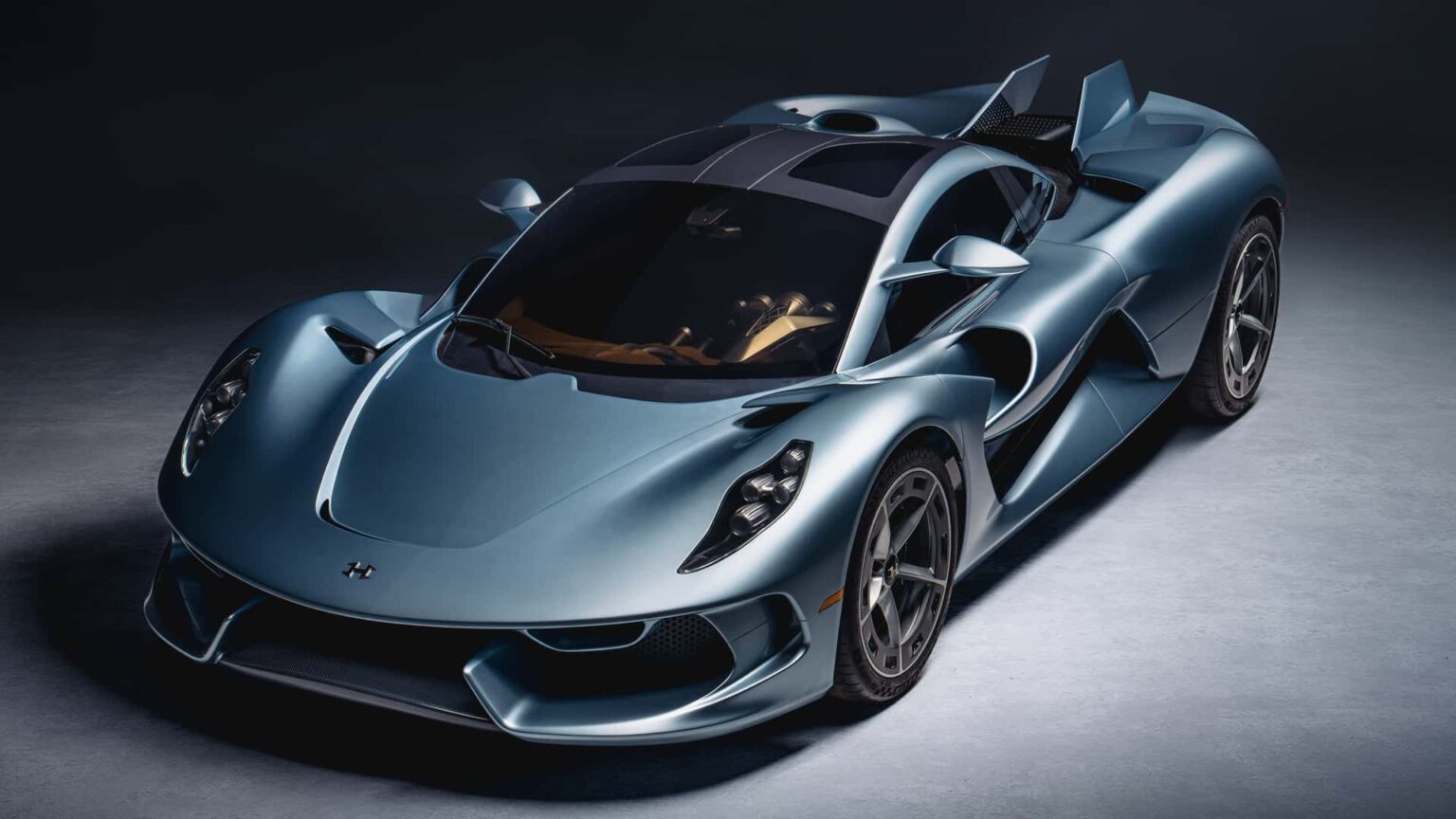 هينيسي Blackbird الجديدة 2029 تظهر لأول مرة بمحرك V8 طبيعي بقوة اكثر من 800 حصان و ناقل حركة يدوي - عرب اوتو هب