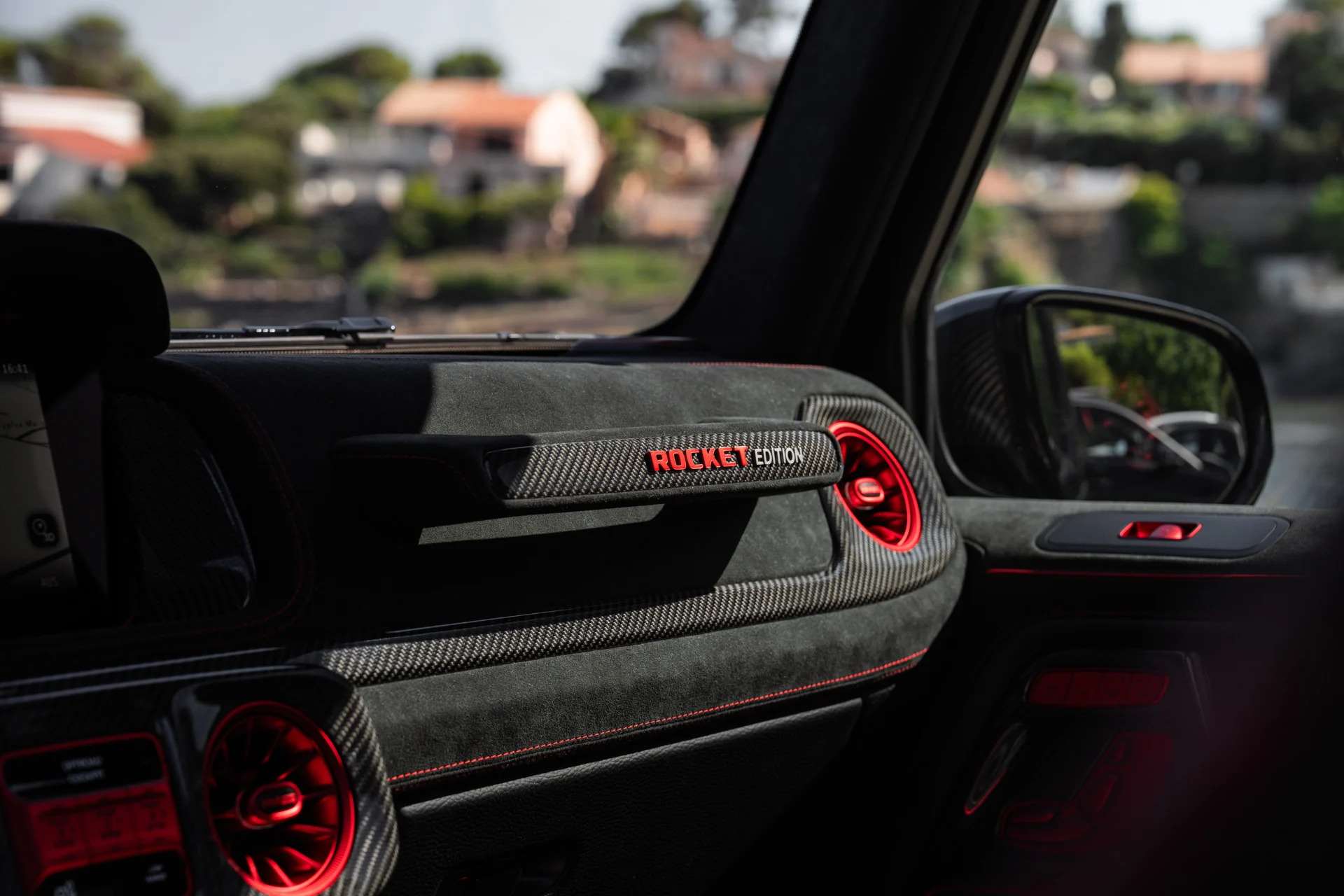 برابوس 900 روكيت إديشن كابريو أقوى مرسيدس AMG G 63 مكشوفة بقوة 900 حصان 10 برابوس 900 روكيت إديشن كابريو أقوى مرسيدس AMG G 63 مكشوفة بقوة 900 حصان - عرب اوتو هب