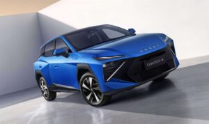 أومودا 4 EV الكهربائية تظهر في معرض جاكرتا الدولي بقوة 215 حصان و مدى 470 كم - عرب اوتو هب