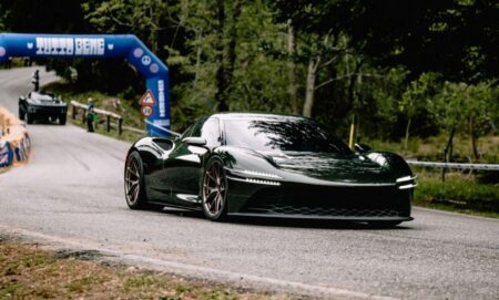 جينيسيس ماجما GT الاختبارية تقترب من الإنتاج بمحرك V8 وسطي مستمد من سيارة سباقات التحمل - عرب اوتو هب