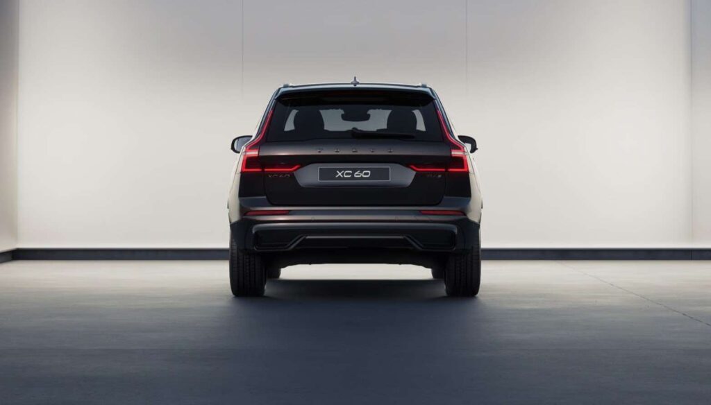 فولفو XC60