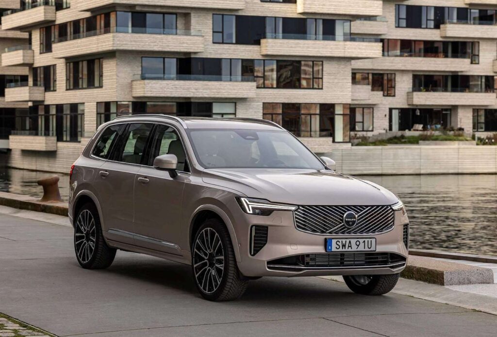 فولفو XC90
