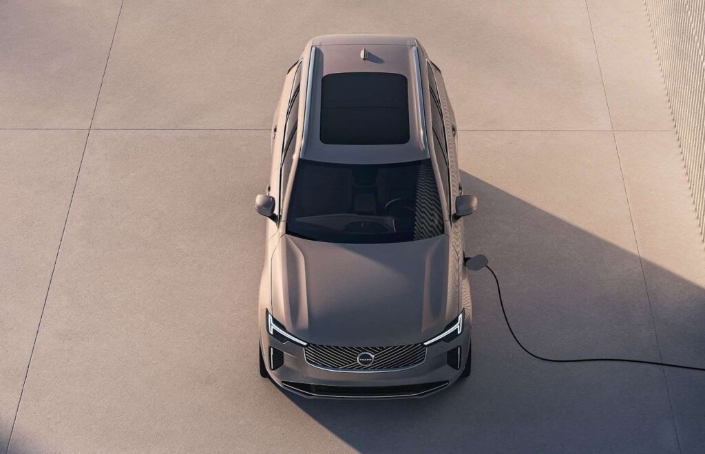فولفو XC90