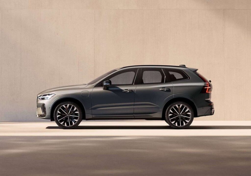 فولفو XC60