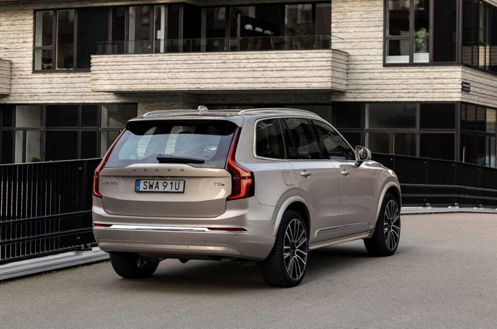 فولفو XC90