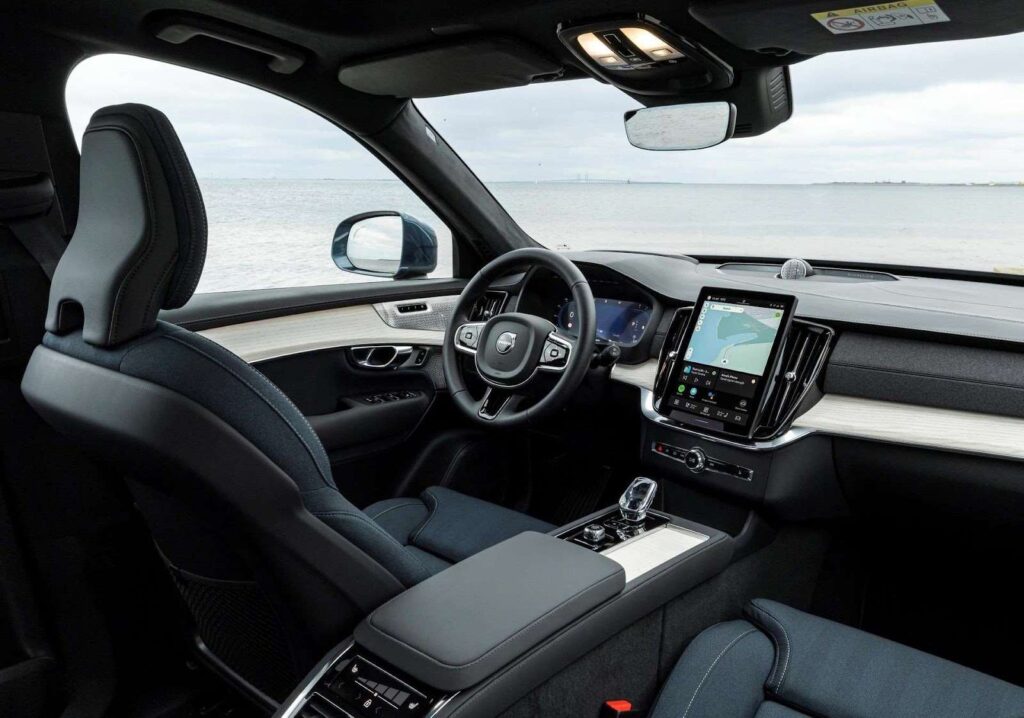 فولفو XC90